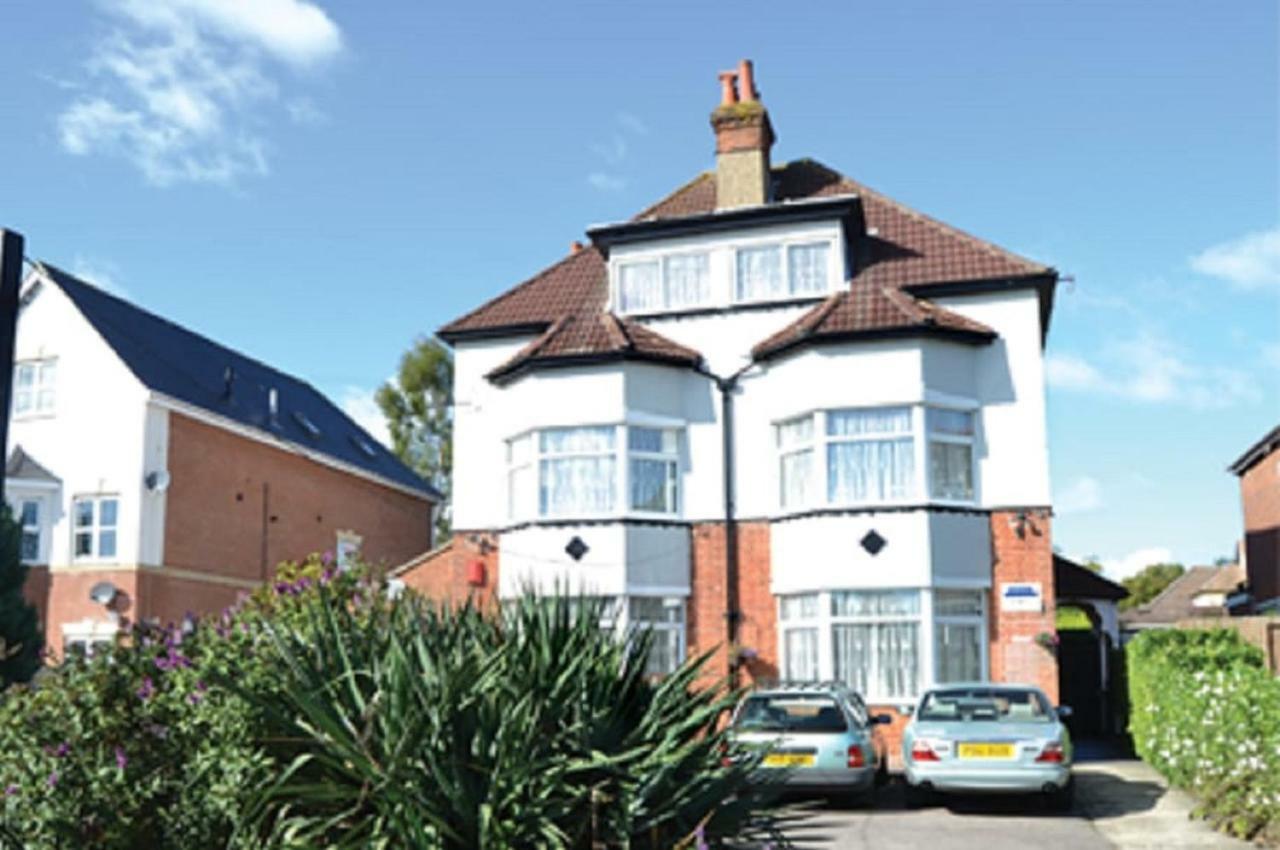 Carmel Serviced Rooms Southampton Extérieur photo